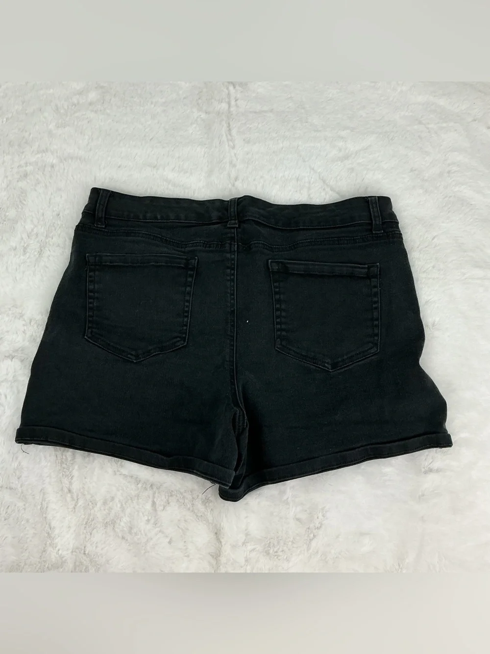 Dakota Blue High-Rise Black Denim Shorts